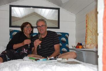 تختخواب و صبحانه Strandheimen Guesthouse