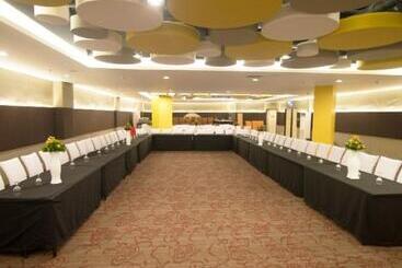 Go Hotels Lanang   Davao
