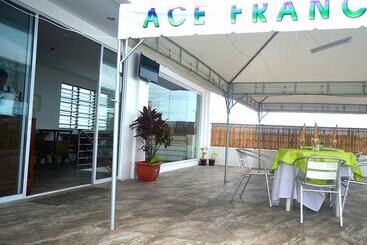 酒店 Ace Francis