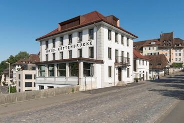 Kettenbrucke - Aarau