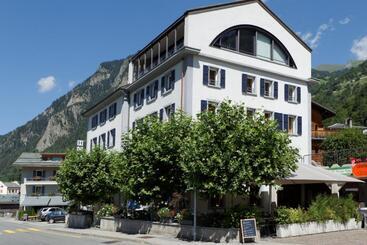 هتل Restaurant Le Giétroz