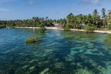Reef Beach Resort