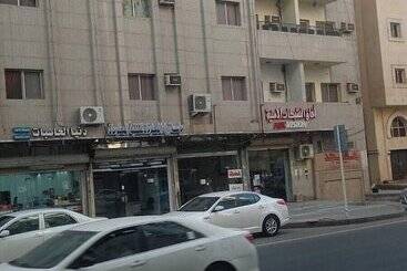 هتل Al Eairy Furnished Apts Al Madinah 14