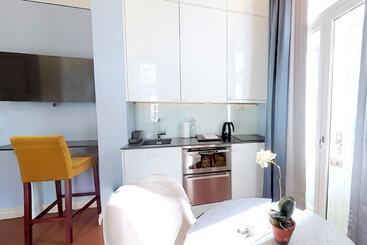 هتل The Apartments Company   The Sweet