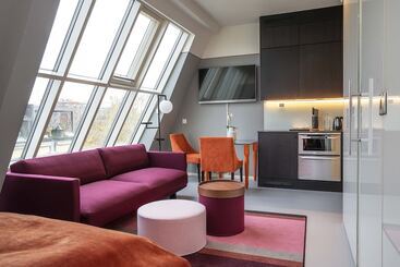 هتل The Apartments Company   The Sweet