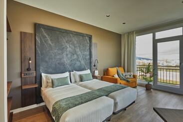 Apartamentos Silken Fontibre Iberia Spa - Nestares