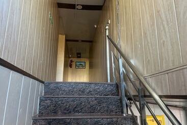 هتل Amar Guest House