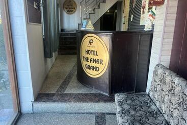 هتل Amar Guest House