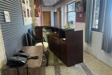 هتل Amar Guest House