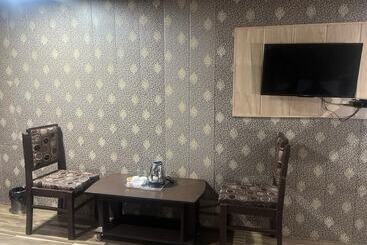 هتل Amar Guest House