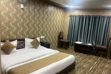 هتل Amar Guest House