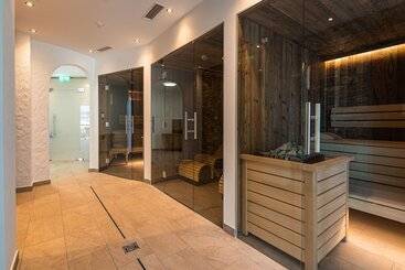 Lakeside Luxury Apartments