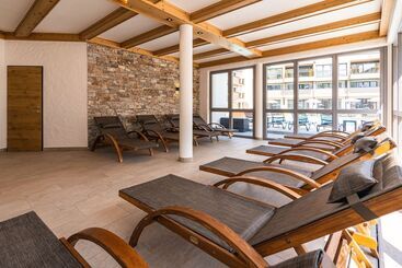 Lakeside Luxury Apartments