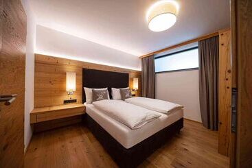 Lakeside Luxury Apartments