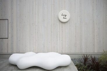 استراحتگاه Lazy Inn