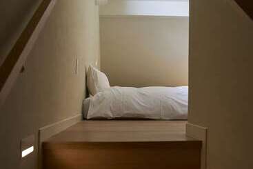 استراحتگاه Lazy Inn