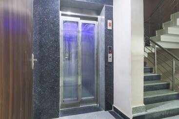 Fabhotel Bliss Premium