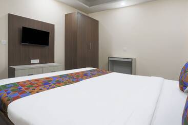 Fabhotel Bliss Premium