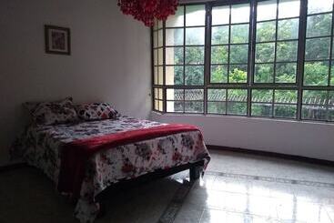 Casa Hotel Impacto
