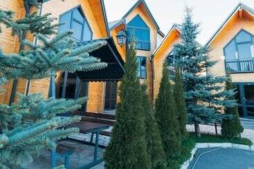 Everest Rest House