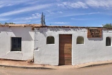Hostal La Casa Blanca