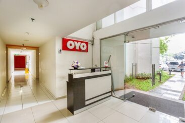 هتل Afira Rooms Aeropolis By Oyo Rooms