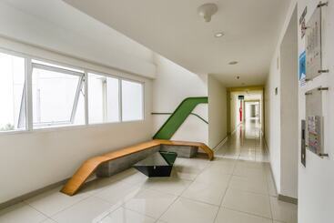 هتل Afira Rooms Aeropolis By Oyo Rooms
