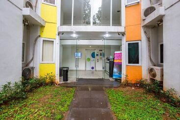 هتل Afira Rooms Aeropolis By Oyo Rooms