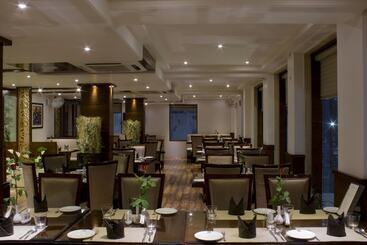 هتل Ajmer Inn