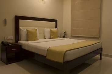 هتل Ajmer Inn