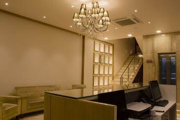 هتل Ajmer Inn