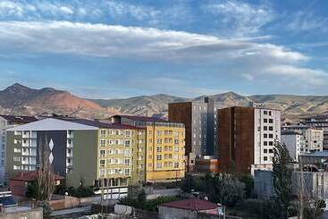 هتل Atlihan Plus