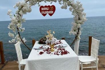 Otel Can