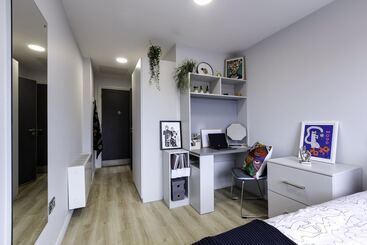 هتل Yugo Kavanagh Court