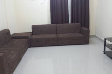 هتل Golden Seasons Furnished Apartments 1