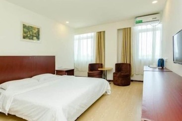 هتل Greentree Alliance Jinan Licheng Town Yaohua Road Yaoqiang Airport