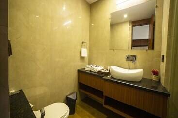 هتل Hue Guh The Porto Candolim