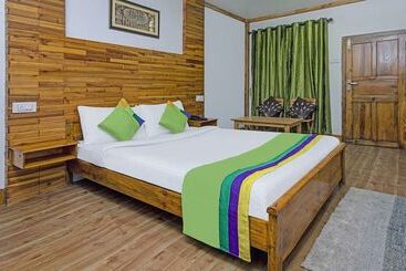 هتل Treebo Omega Stay Inn