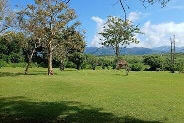 هتل Taita Hills Safari Resort & Spa