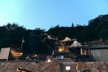 هتل Tentoumi Shibukawa Beach Glamping
