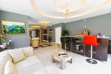 Almercan Hotel Suite