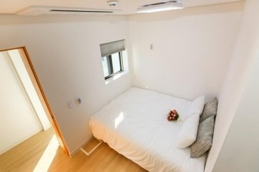Muju Dada Pension [built In 2016]