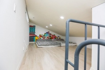 Muju Dada Pension [built In 2016]