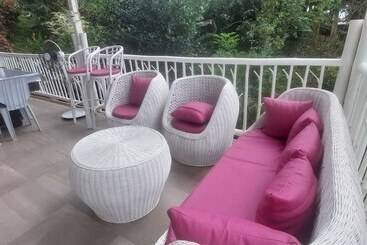 A Touch Of Pink Secret Garden Resort