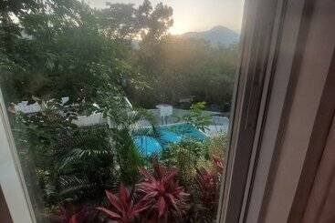 A Touch Of Pink Secret Garden Resort
