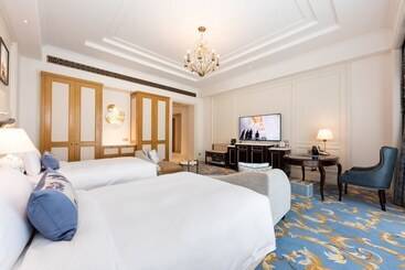 استراحتگاه Xiamen Tefangportmansevenstarsbay