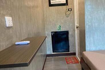 هاستل Wilnags Inn Puerto Princesa Near Airport