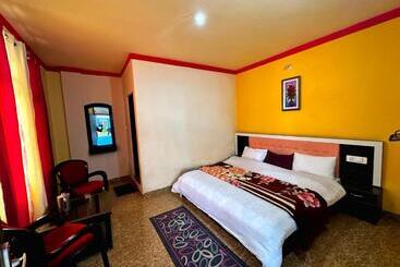 בית מלון כפרי Badrinath Guest House