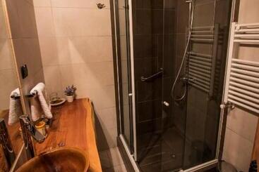 هتل Rocanegra Mountain Lodge