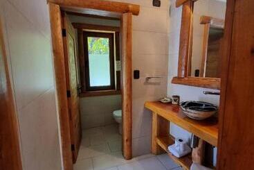 هتل Rocanegra Mountain Lodge